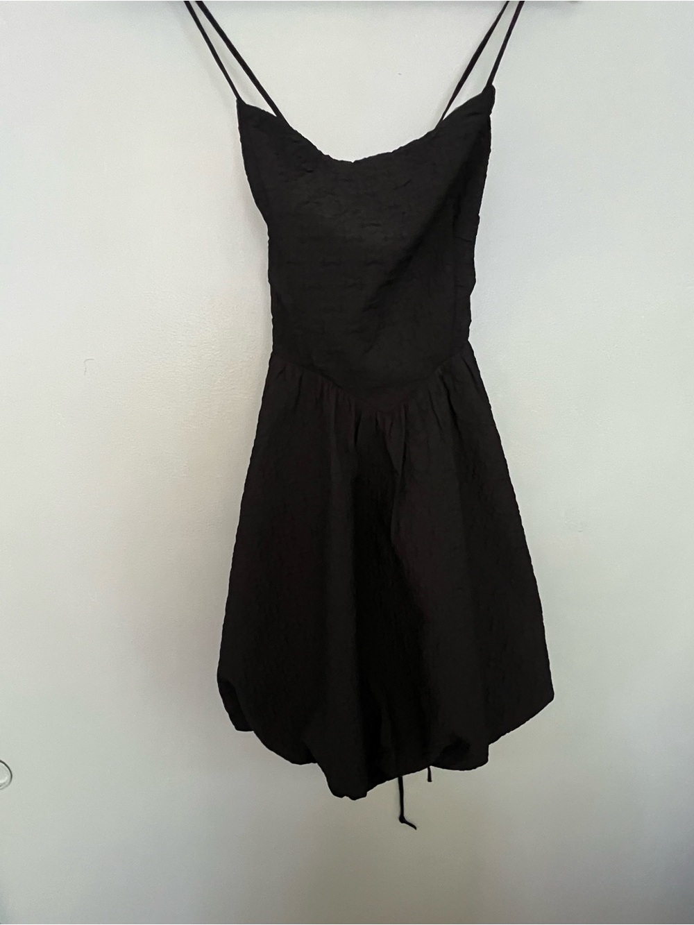 ASTR The Label Black Bubble Hem Mini Dress | Open Back Tie Detail | Size Medium